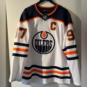Connor McDavid Authentic Jersey PRO SIZE 50